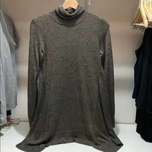 Turtle neck mini dress